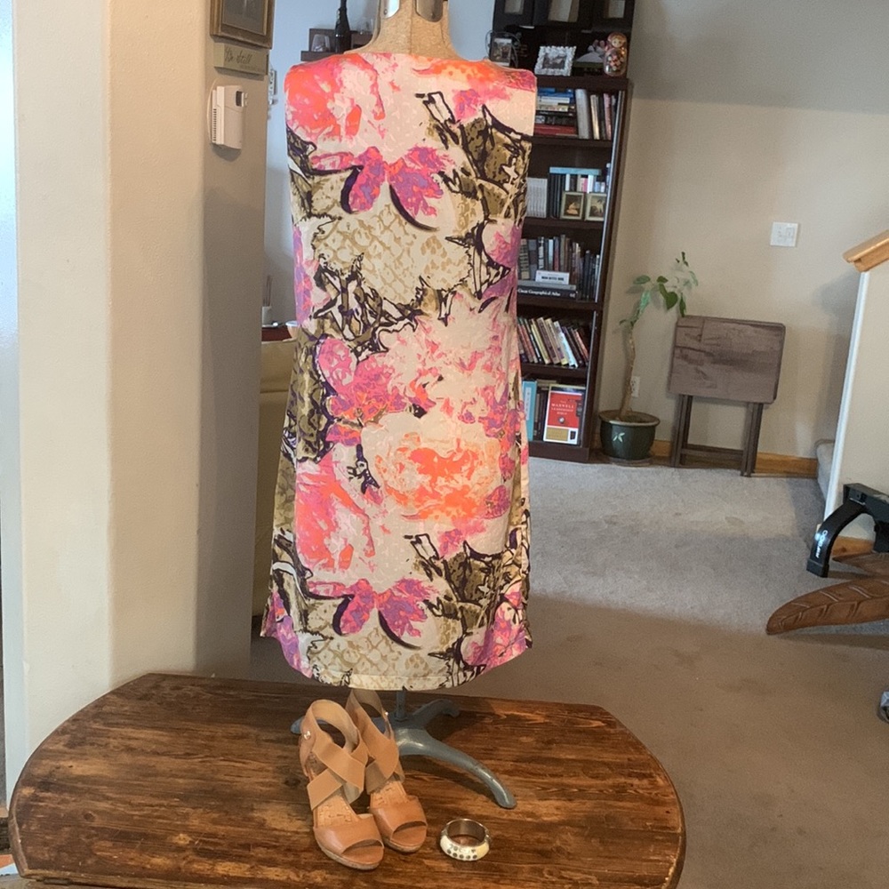 Summer Dress - Picture 7 of 10